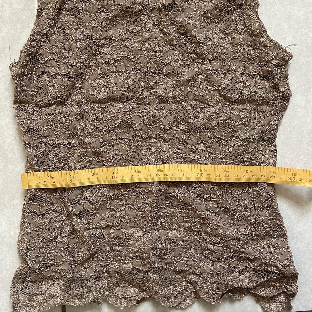 Gold label Victoria’s Secret tank top - Picture 8 of 8